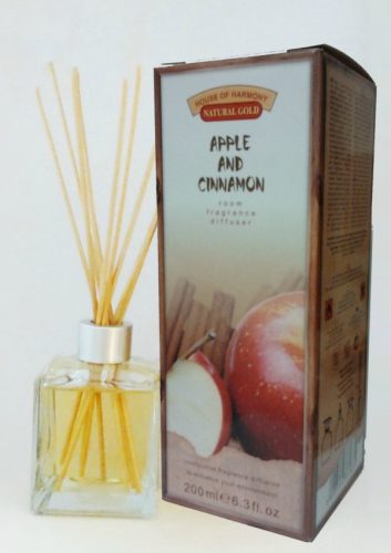 APPLE & CINNAMON (ALMA ÉS FAHÉJ) ILLATOSÍTÓ DESIGNER DÍSZÜVEGGEL ÉS DEKORATÍV BAMBUSZPÁLCIKÁKKAL 200 ML